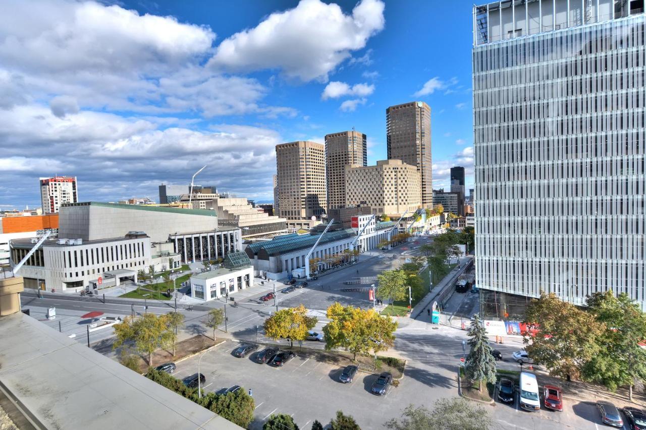 Place-Des-Arts Suites Монреал Екстериор снимка